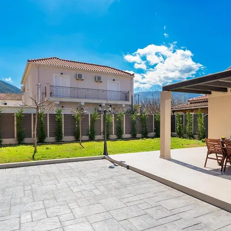 Ariadne's House Sami (Kefalonia)