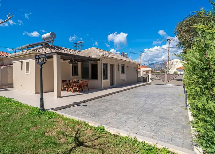 Ariadne's House * Σάμη