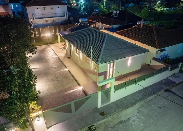 Ariadne's House * Σάμη